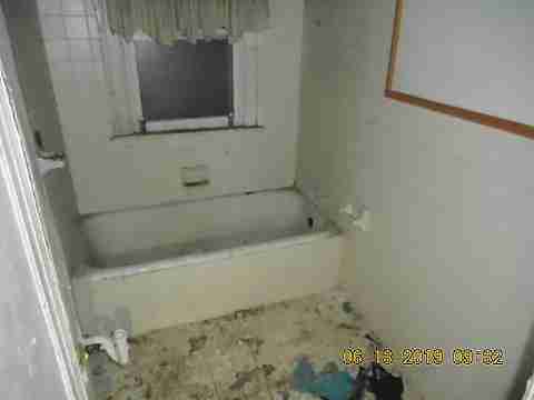 15010 Freeland (16)_m.jpg